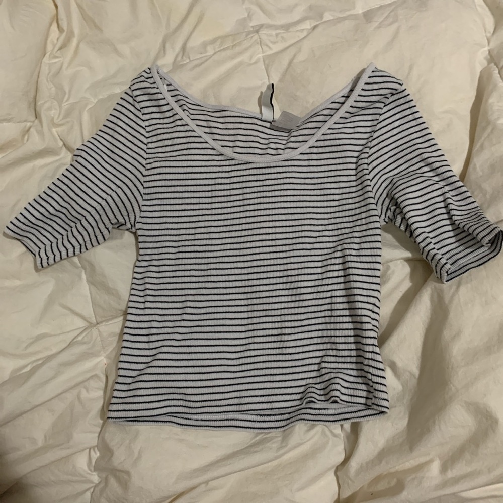 Black and White Crop Top